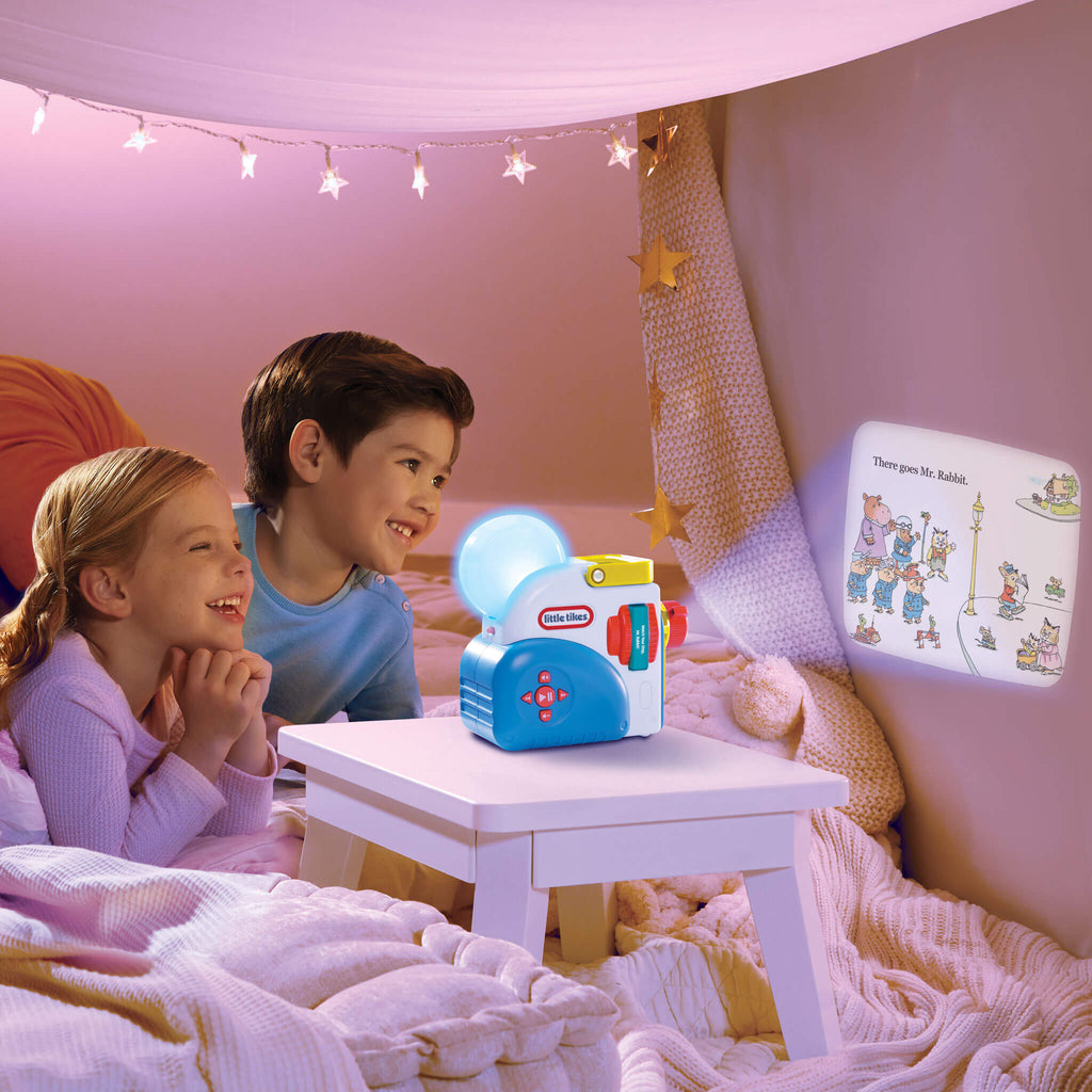 kids watching Busytown Story on the wall